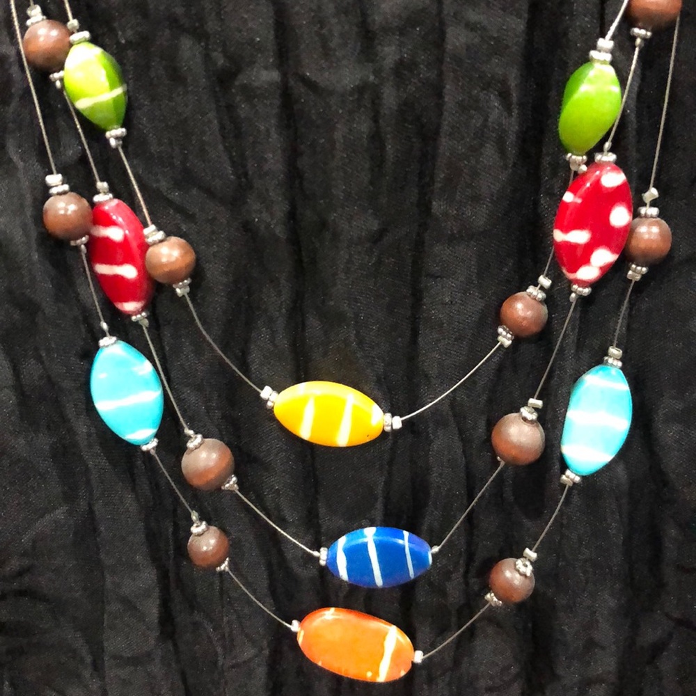 Necklace - Picture 2 of 3